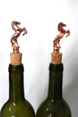 Jenisa Rose Şahlanan At Figürlü 2 Adet Mantar Tıpa - Şarap Yağdanlık Şişe - 1