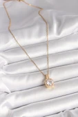 316L Çelik Gold Renk Zincir Zirkon Taşlı Kare Model Kadın Kolye - TJ-BKO9956 - 2
