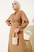 Yarım Düğmeli Yaka İpli Elbise Camel thumbnail 2