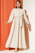 Yarım Taş Düğmeli Bağlamalı Elbise Bej thumbnail 2
