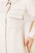 Cep Kapaklı Metal Detaylı Gömlek Bej thumbnail 4