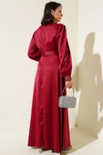 Taş İşlemeli Saten Abiye Elbise Bordo thumbnail 3