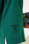Kapüşonlu Yarım Fermuarlı Baskılı Tunik Yeşil thumbnail 4