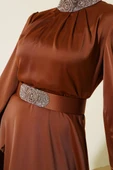 Taş İşlemeli Saten Abiye Elbise Kahve - 4