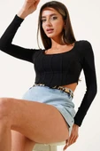 Uzun Kol Biyeli Crop Siyah thumbnail 1
