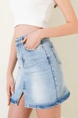 Yırtmaç Detaylı Mini Kot Etek Kot Mavisi thumbnail 2