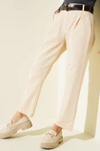 Kemerli Dar Paça Gabardin Pantolon Kum Bej thumbnail 1