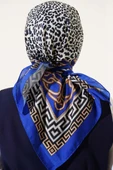 Leopar Desenli Zincirli Eşarp Saks thumbnail 3