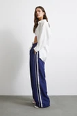 Beli Lastikli Çift Şeritli Pantolon Saks - 1