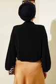 Omuz Vatkalı Degaje Yaka Sandy Bluz Siyah thumbnail 3