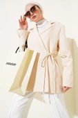 Yandan Bağlamalı Kruvaze Yaka Ceket Bej thumbnail 1