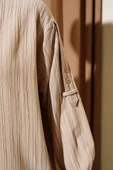 Kol Apoletli Ağaç Kabuğu Gömlek Bej thumbnail 4