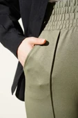Geniş Bel Lastikli Çımalı Pantolon Haki thumbnail 4