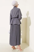 Bel Lastikli Bağlamalı Pilise Etekli Takım Gri thumbnail 3