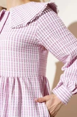 Yarım Düğmeli Bebe Yaka Çizgili Gofre Elbise Pembe - 4