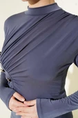 Düğmeli Büzgülü Sandy Bluz Füme - 4