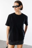 Kadın %100 Organik Pamuklu Kalın Dokulu Oversize Fit Yuvarlak Yakalı T-shirt KADIN-OVERSIZE-T-SHIRT - 8