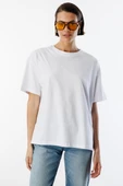 Kadın %100 Organik Pamuklu Kalın Dokulu Oversize Fit Yuvarlak Yakalı T-shirt KADIN-OVERSIZE-T-SHIRT - 6