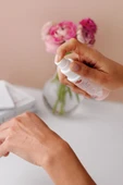 1OTACI GÜL FERAHLATICI YÜZ SPREYİ 50ML - 4