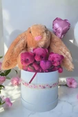 SOLE Premium Özel Kutusunda; 45 cm Kahve Bunny Tavşan, Simli Kalp 3 Adet Fuşya Ayıcık ve Kalp Balonlu Buket - 3