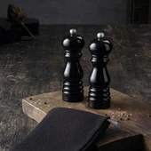 Peugeot Paris Ahşap Siyah Lake Karabiber Ve Tuz Değirmeni 18 Cm thumbnail 2