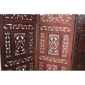 Ahşap Maun Rengi El Oyması Paravan thumbnail 2