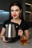Girist Home 2310 Burgaz Çelik 1800 W 1.8 lt Kapasiteli Su Isıtıcı Kettle - 1