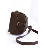 Acı Kahve Kadın Kapaklı Çapraz Askılı Çanta thumbnail 1