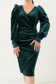 Dipmoda kadın kruvaze yaka büzgülü kadife elbise DPKKLF68 - Zümrüt thumbnail 1