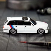 Hot Wheels Collectors Hot Wheels Elite 64 1990 BMW 318i Touring - 6