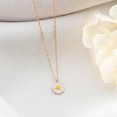 Vaoov 925 Ayar Gümüş Mineli Beyaz Papatya Kolye thumbnail 4