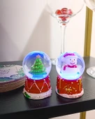 2 Adet Yeni Yıl Çam Ağacı Ve Kardan Adam Temalı Mini Boy Işıklı Kar Küresi 6,5 cm - 1