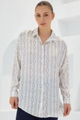 Bej Beyaz Desenli Oversize Saten Gömlek 3985 thumbnail 2