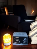 Ahşap altlıklı ışıklı küre thumbnail 1