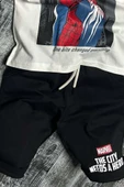 Erkek Çocuk Örümcek Adam Karakter ve Yazı Baskılı T-shirt İp Detaylı Siyah Şortlu Takım - 3