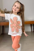 Kız Çocuk Üzeri Papatya Baskılı T-Shirt Çift Cepli Lastikli Turuncu Pijama Takımı thumbnail 2