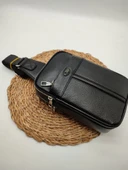 Büyük Boy Deri Göğüs Çantası Siyah Renk thumbnail 4