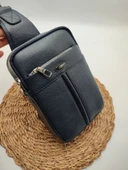 Büyük Boy Deri Göğüs Çantası Lacivert Renk thumbnail 2