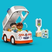 LEGO DUPLO® Ambulans ve Sürücü 10447 thumbnail 8