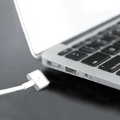 Usb-C To Magsafe 2 Macbook Pro Macbook Air Uyumlu Şarj Kablosu 1.8M (Beyaz) - 4