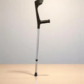 Gri renk ayarlanabilir İkili Koltuk Değneği thumbnail 7