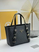 MICHEAL KORS BUCKET MEDIUM HAND BAG LH 26-21CM(10) - 1