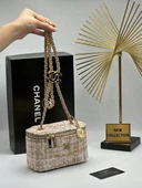 Chanel Clutch NEW SIZE 19/11 CM (11) - 1