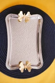 Cooker Dikdörtgen Dövme Desenli Kelebekli Kulplu Metal Tepsi 25x17 cm - 3