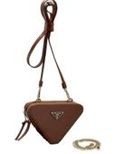 PRADA MINI PATENT POUCH SIZE 19/13 CM 3 - 1