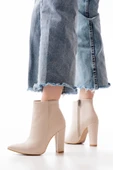 Vrt-4801 Bej Yüksek Kalın Topuklu Fermuarlı Kadın Bot thumbnail 1