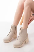 5109-3025 Bej Bağcıklı Fermuarlı Kalın Topuklu Günlük Kadın Bot thumbnail 1