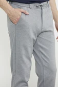 Beli Lastikli Dar Paça Pantolon - Gri - 4