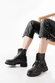 508-3038 Siyah Toka Aksesuarlı Fermuarlı Günlük Kadın Bot thumbnail 2