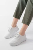 K-504 Beyaz Bağcıklı Desenli Günlük Spor Ayakkabı thumbnail 1